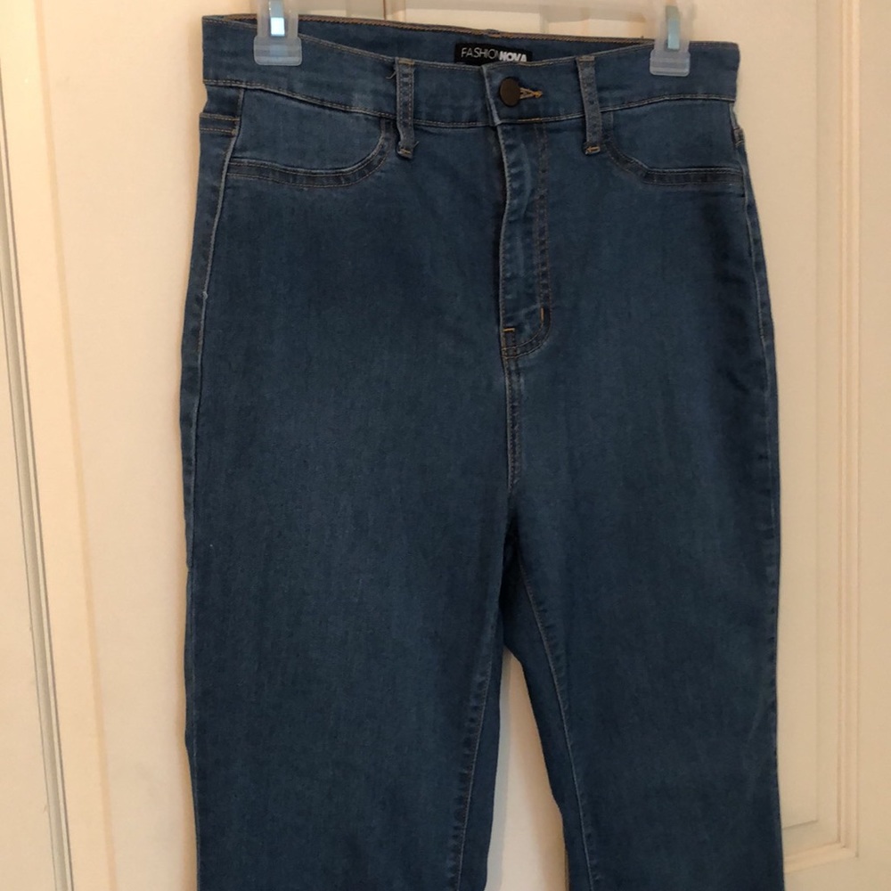Fashion Nova Flare Jeans - Picture 3 of 6
